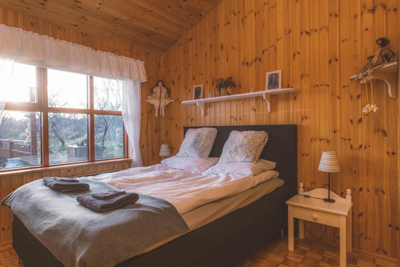 Stunning Cabin With Breathtaking Views! Villa Borgarnes Eksteriør billede